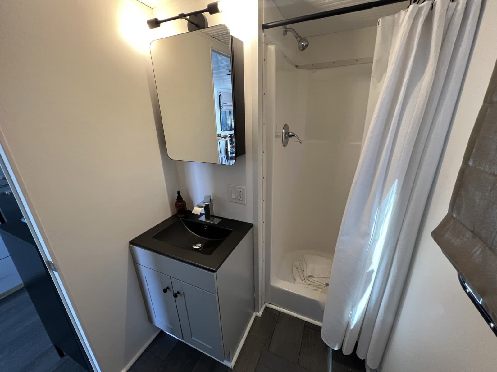2019 Catamaran Cruisers Houseboat - Photo 10