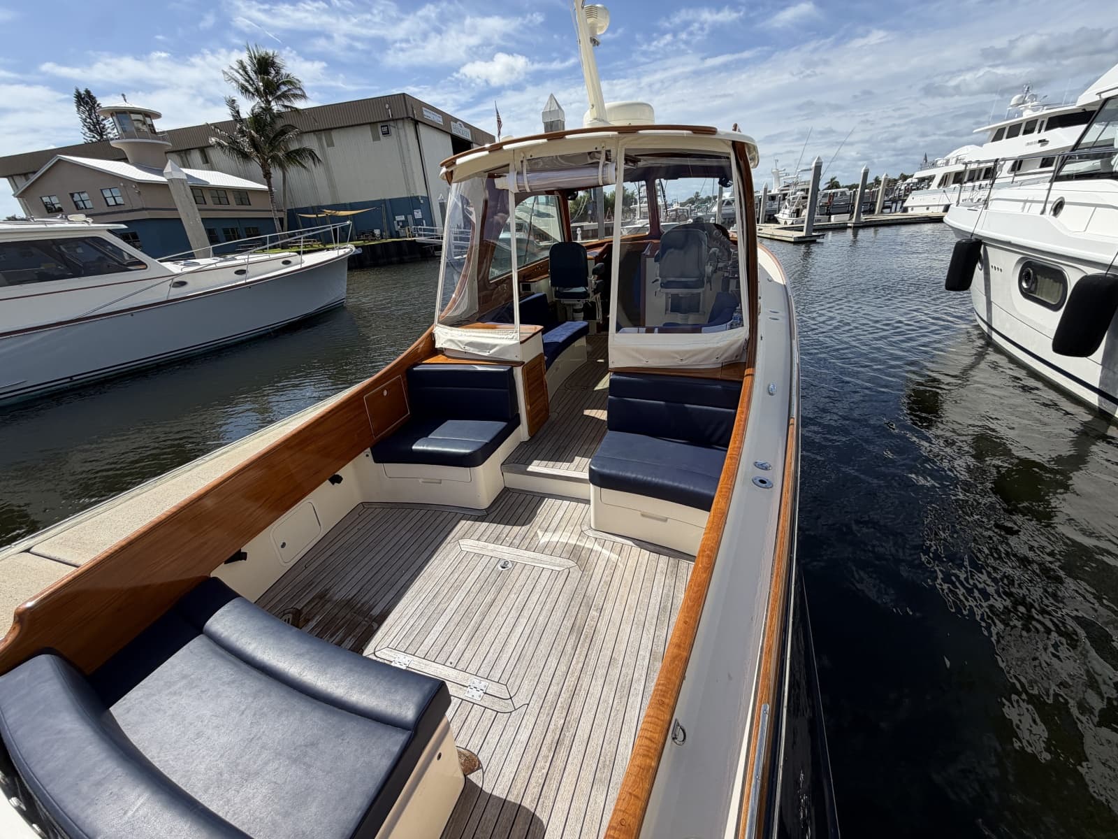 2009 Hinckley Picnic Boat 37 MKIII - Photo 34