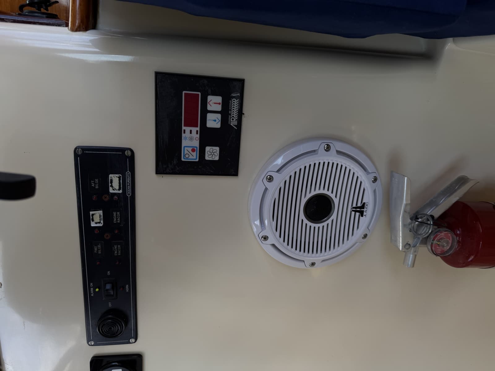 2009 Hinckley Picnic Boat 37 MKIII - Photo 11