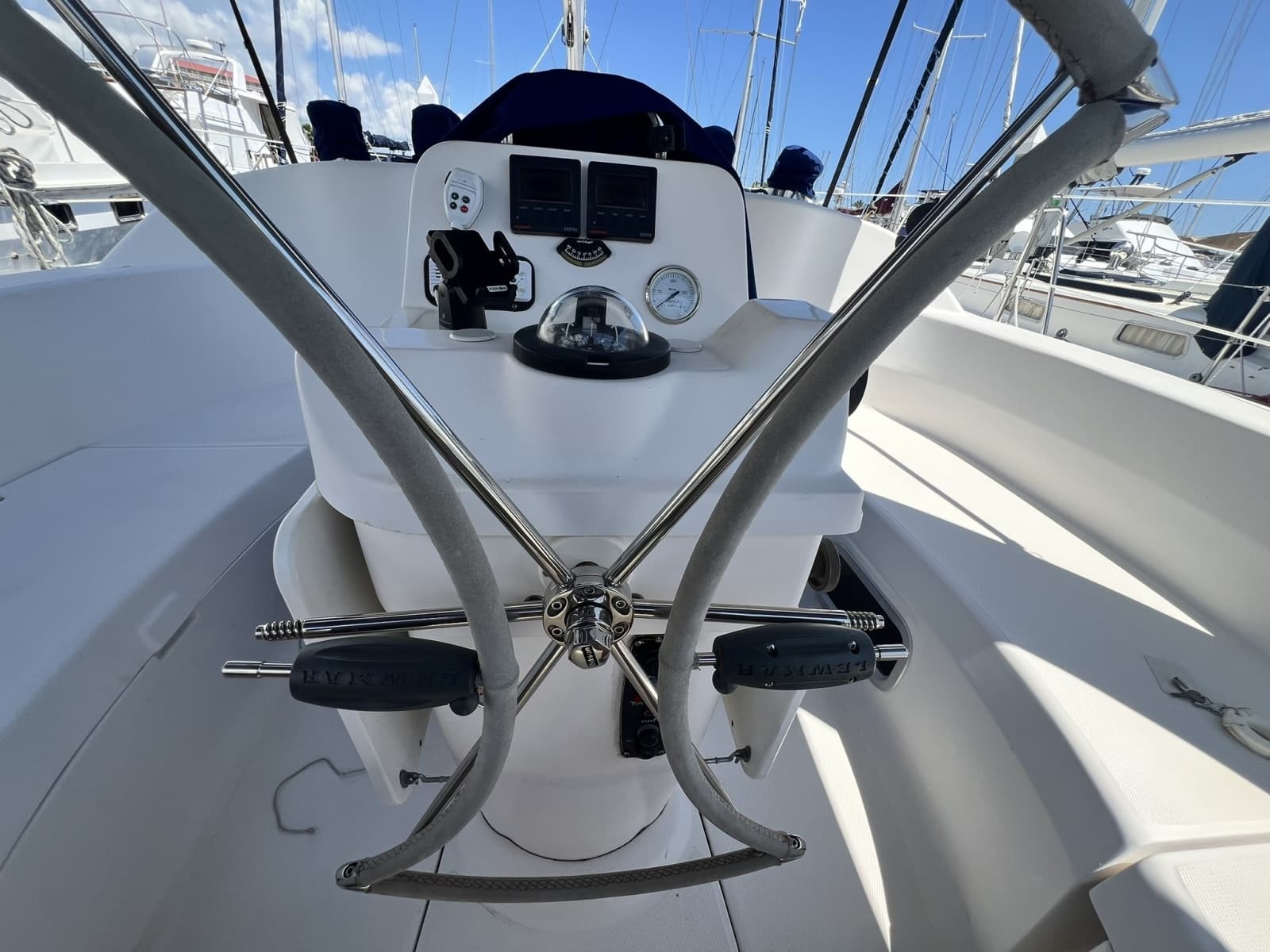 1999 Hunter 380 - Photo 32