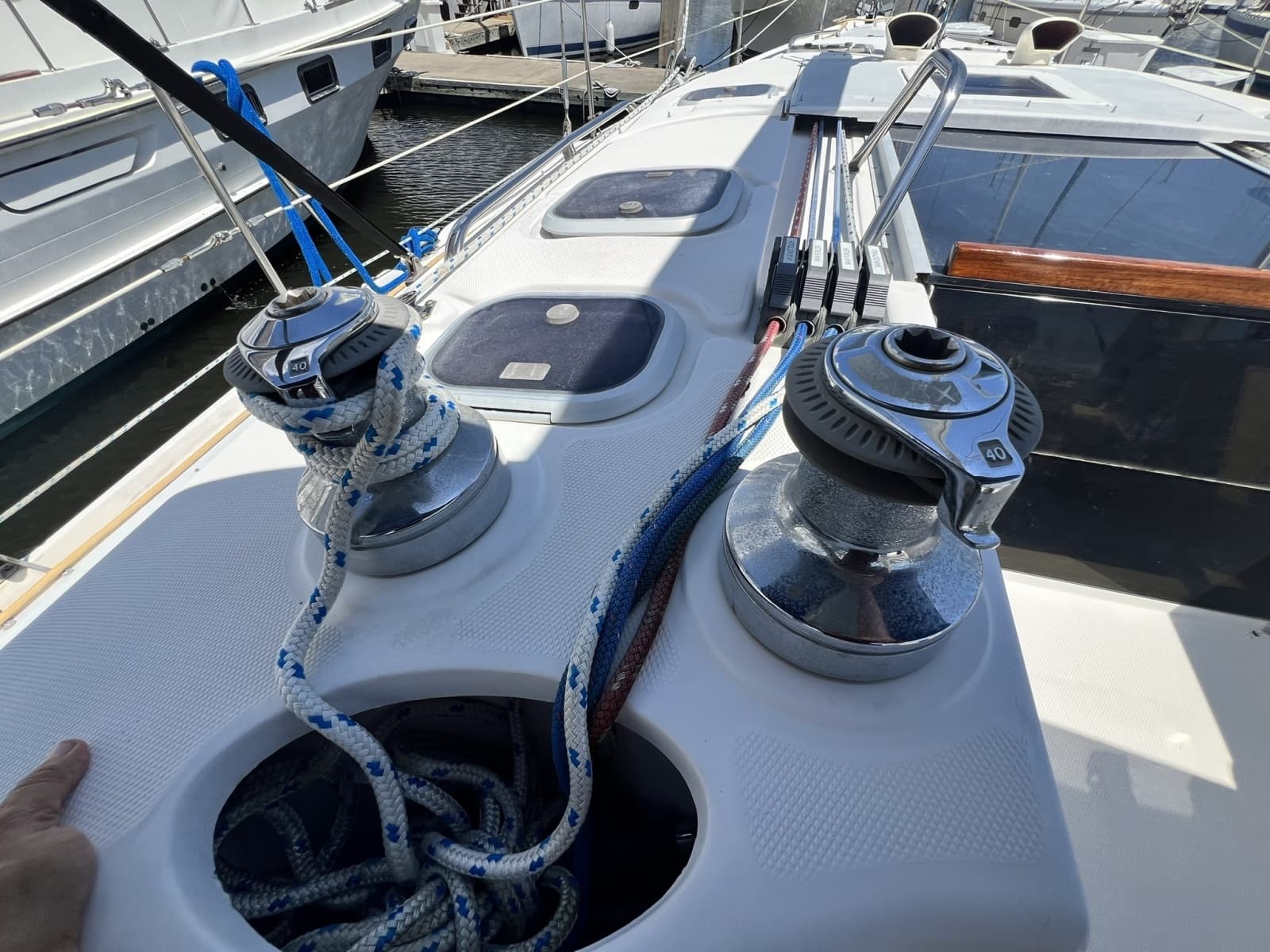 1999 Hunter 380 - Photo 35
