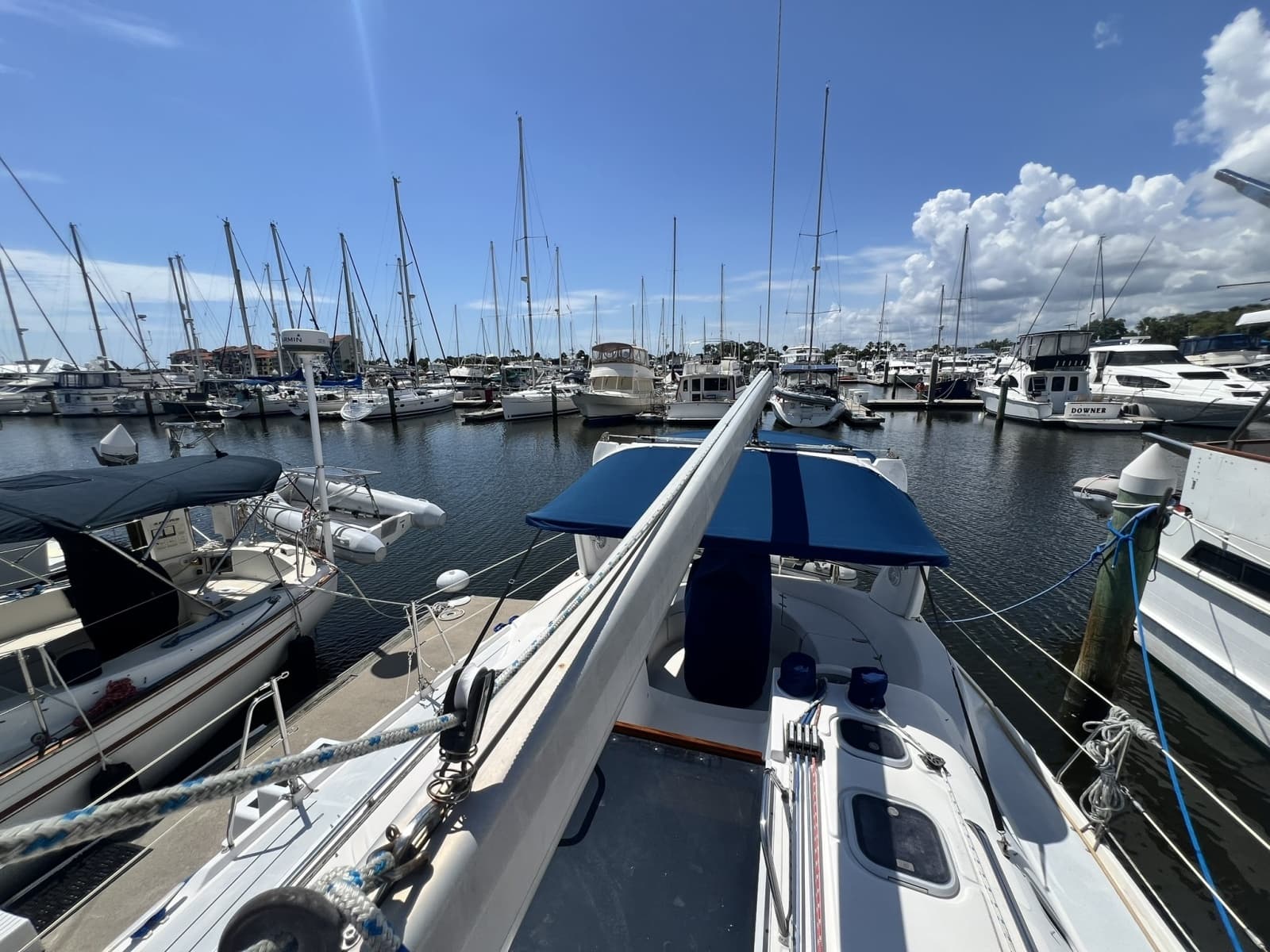 1999 Hunter 380 - Photo 19