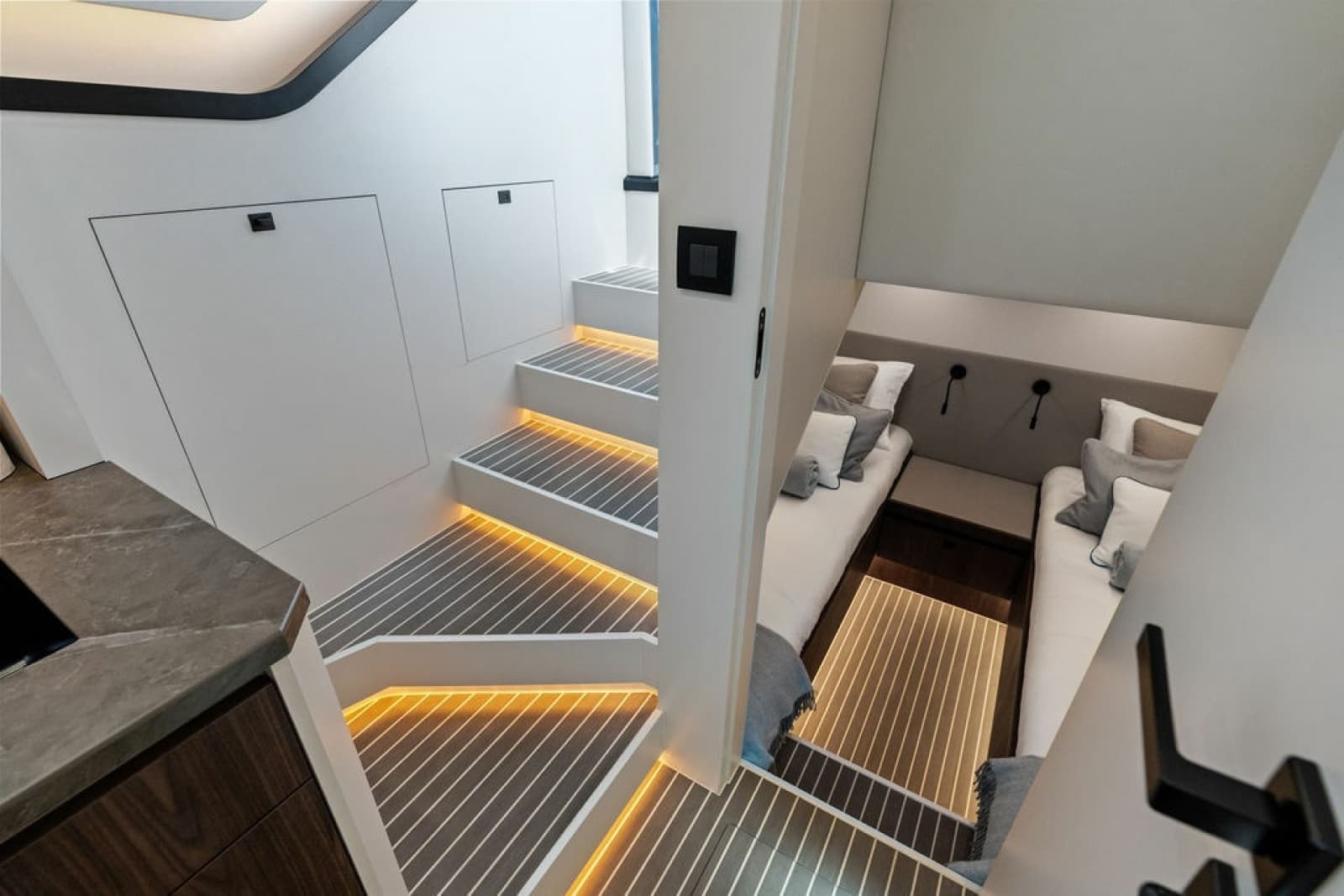 2024 Vanquish Yachts VQ55 - Photo 48