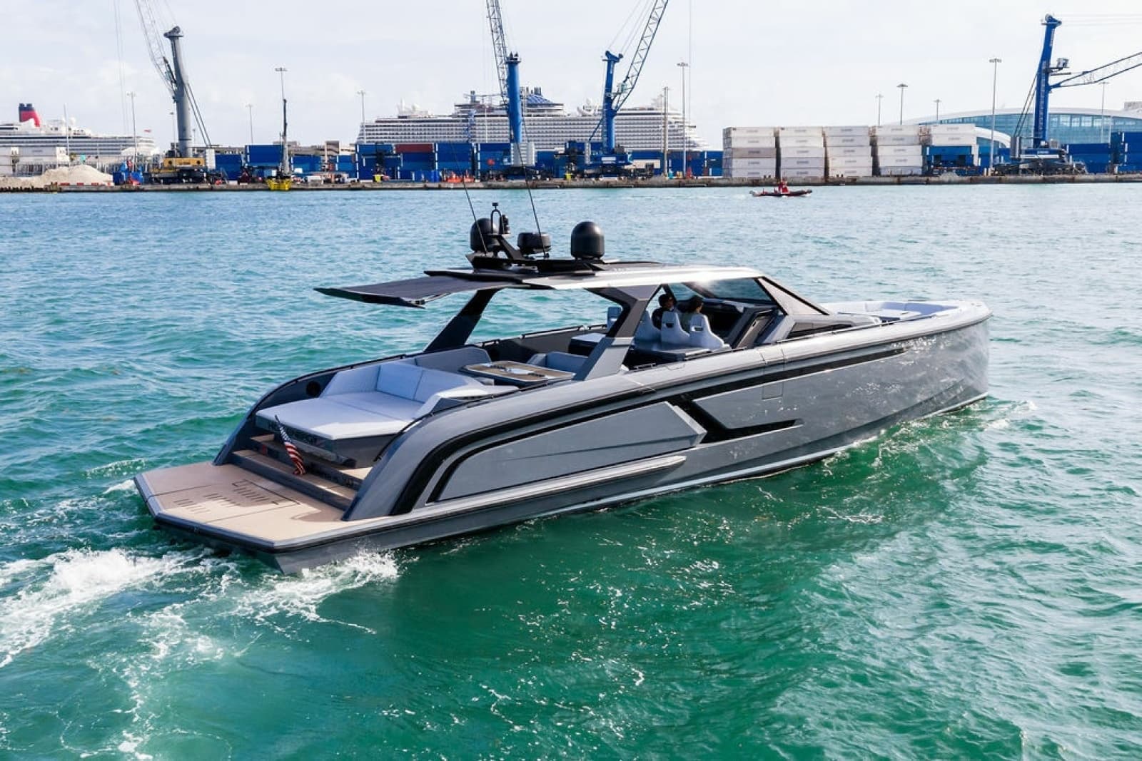 2024 Vanquish Yachts VQ55 - Photo 2