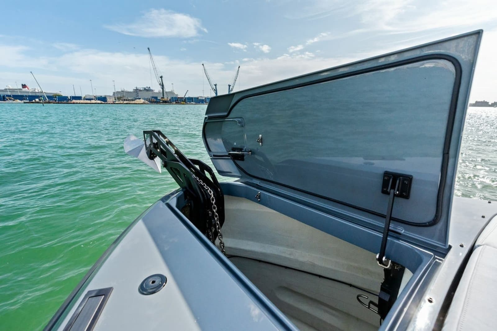 2024 Vanquish Yachts VQ55 - Photo 36