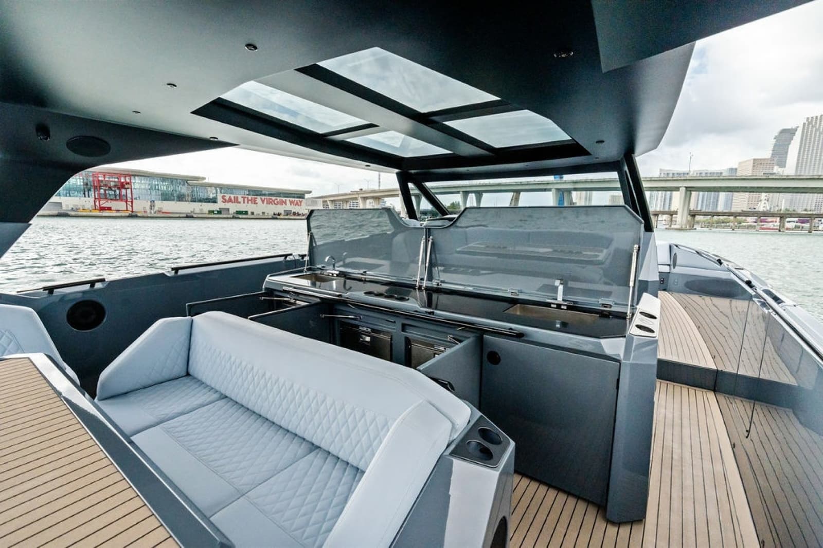 2024 Vanquish Yachts VQ55 - Photo 19