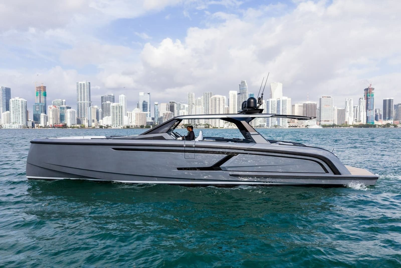 2024 Vanquish Yachts VQ55 - Photo 1