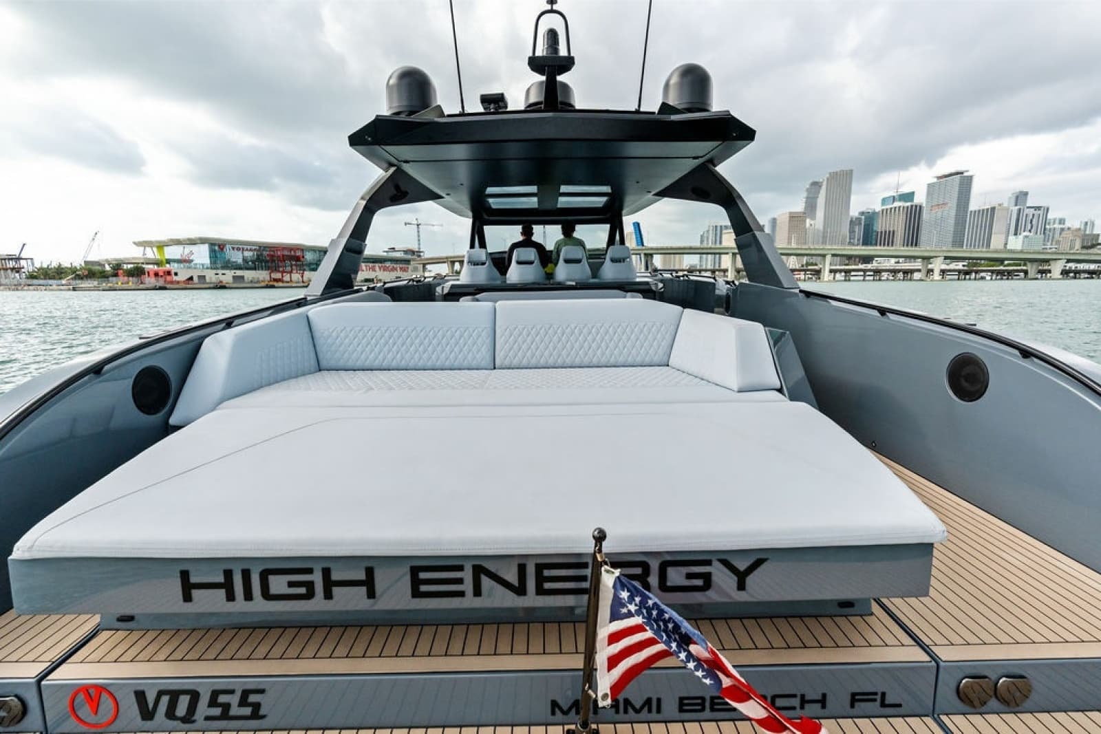 2024 Vanquish Yachts VQ55 - Photo 10