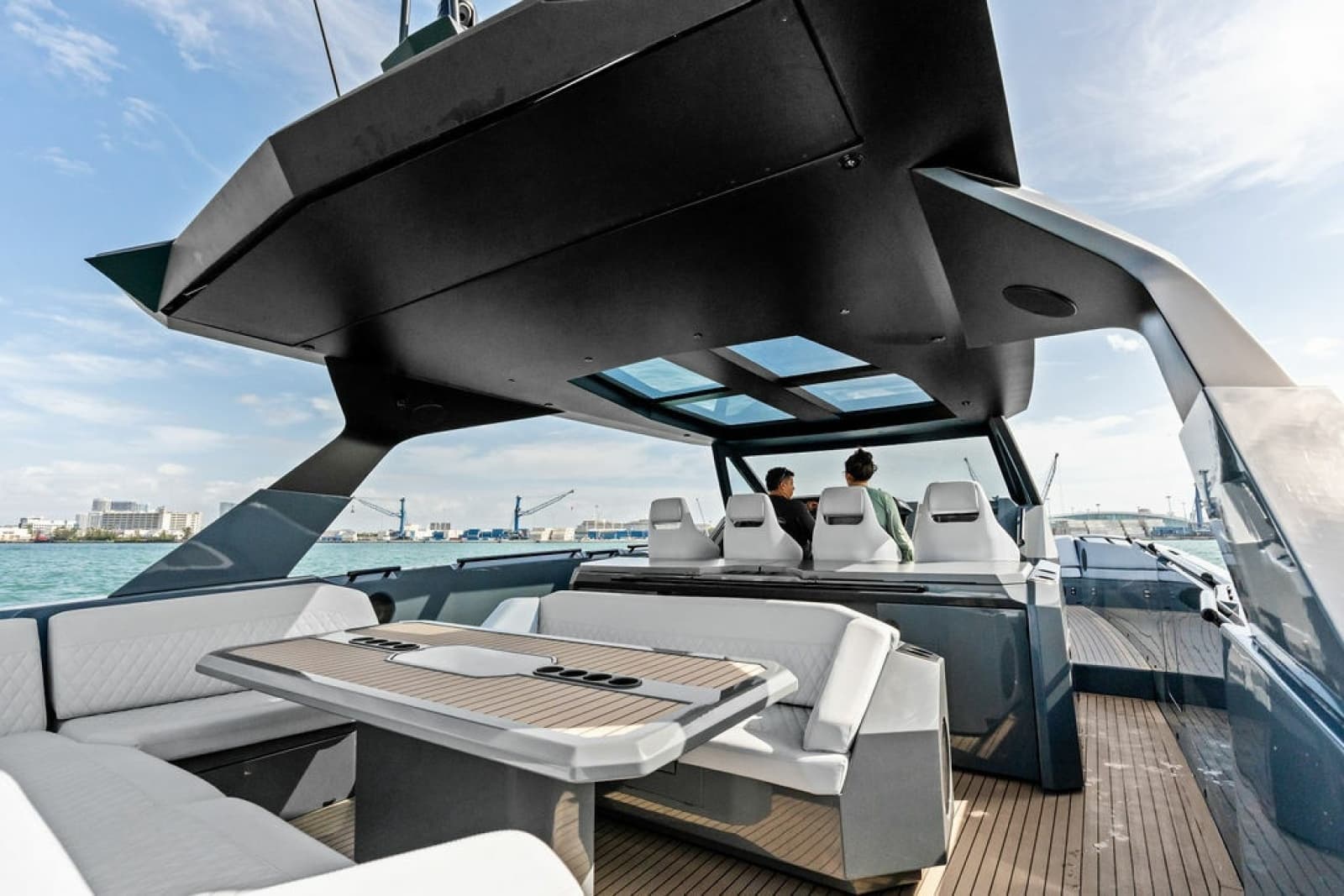 2024 Vanquish Yachts VQ55 - Photo 15