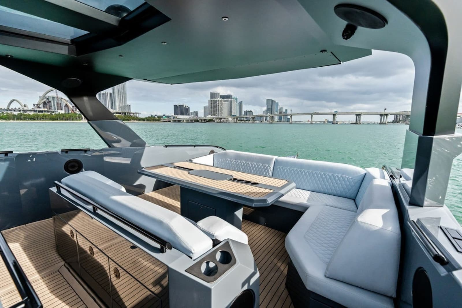 2024 Vanquish Yachts VQ55 - Photo 21