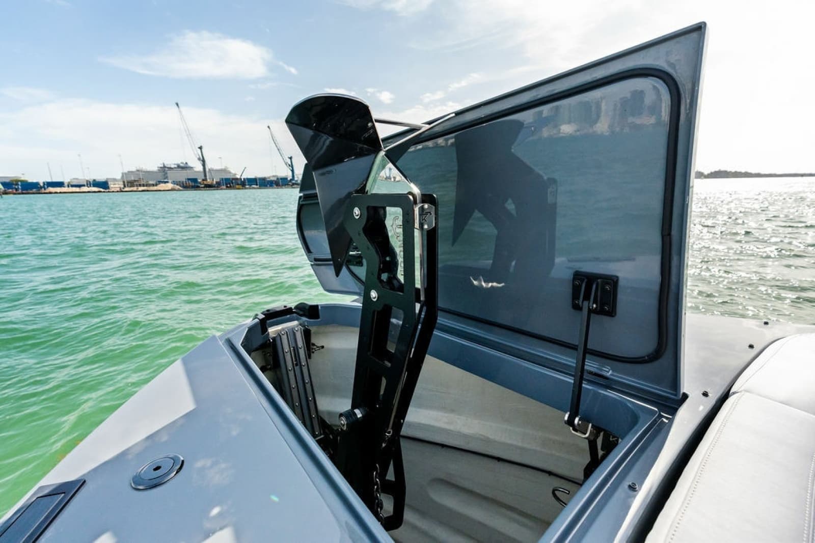 2024 Vanquish Yachts VQ55 - Photo 35