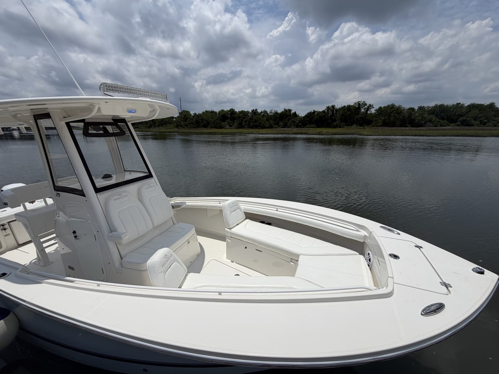 2022 Regulator 23 - Photo 14