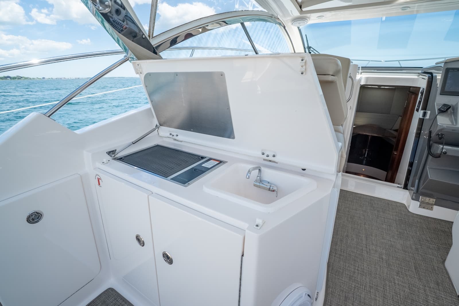2015 Pursuit 365i SC - Photo 15