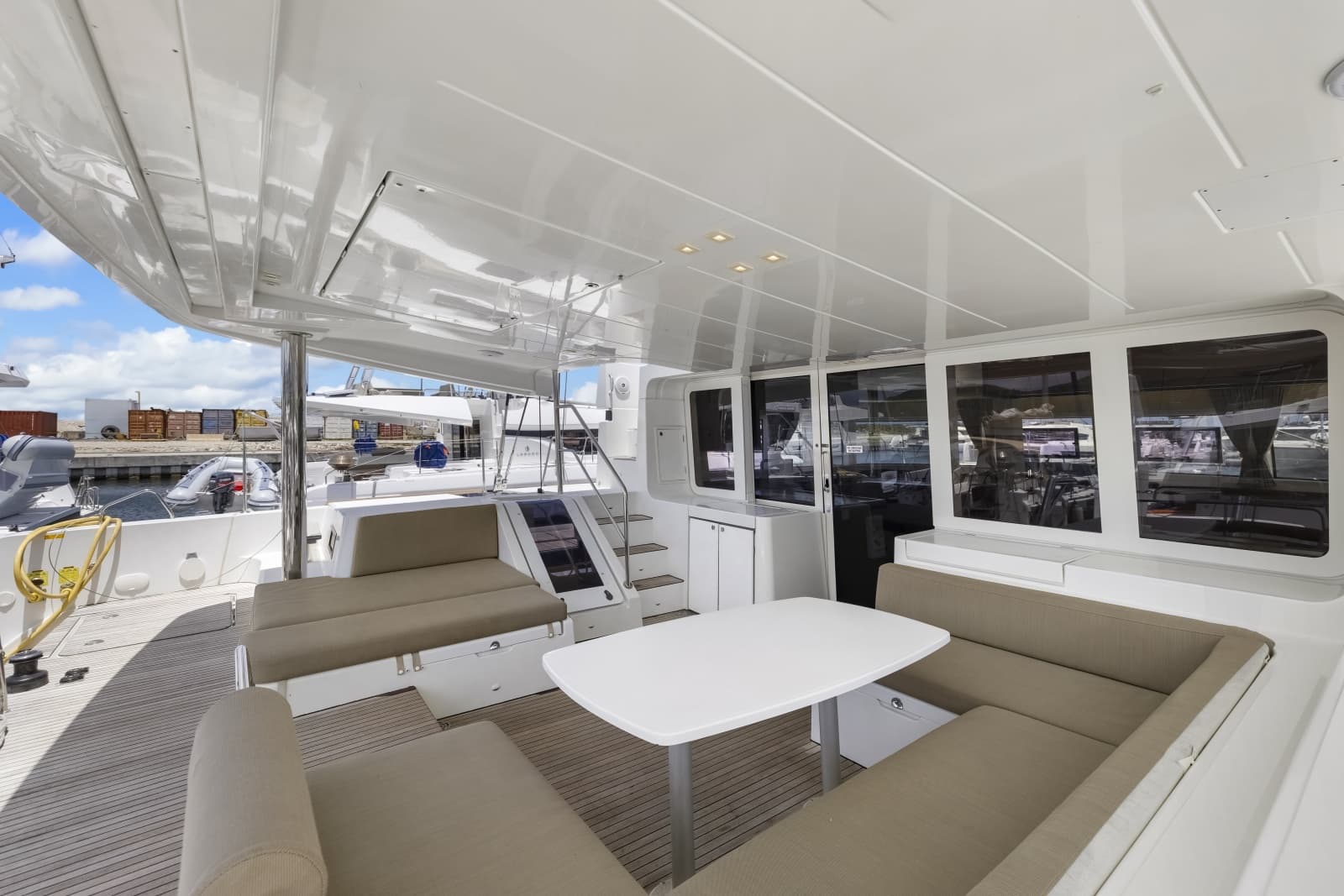 2022 Lagoon 52F - Photo 4