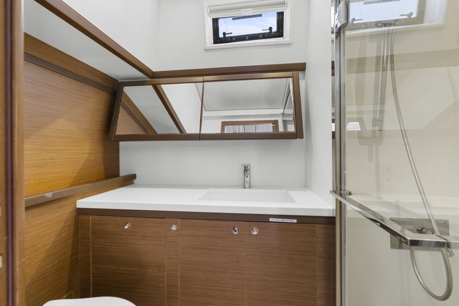2022 Lagoon 52F - Photo 30