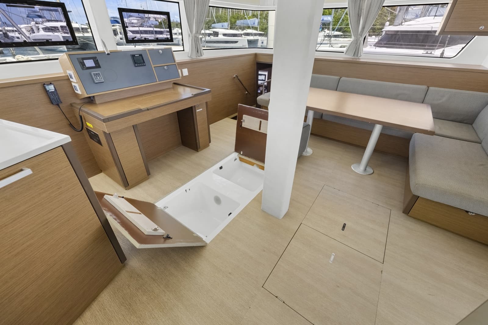 2022 Lagoon 52F - Photo 46