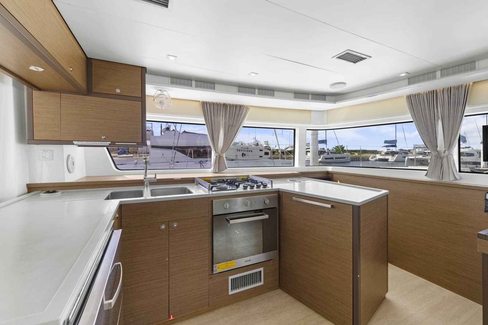 2022 Lagoon 52F - Photo 43