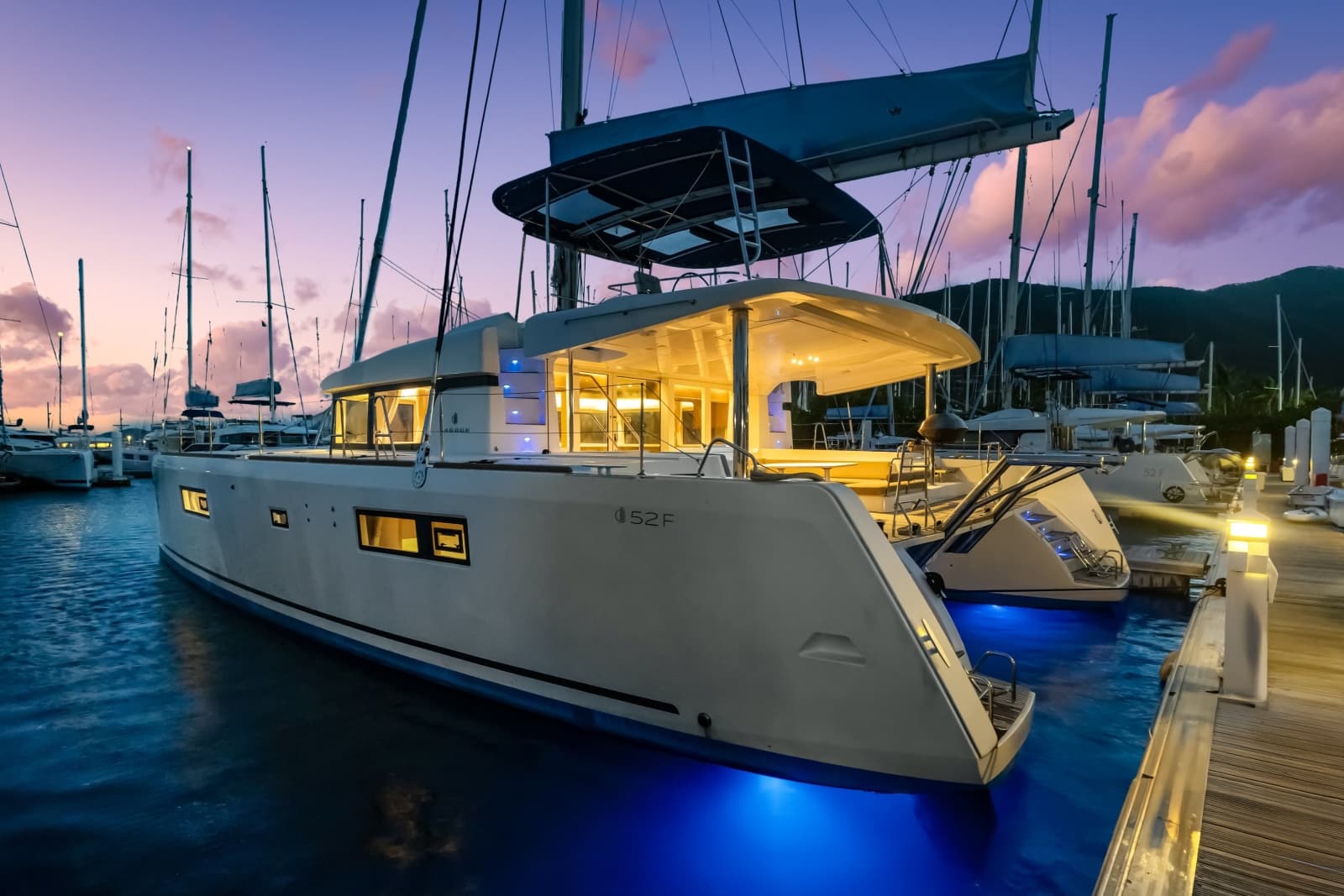 2022 Lagoon 52F - Photo 2