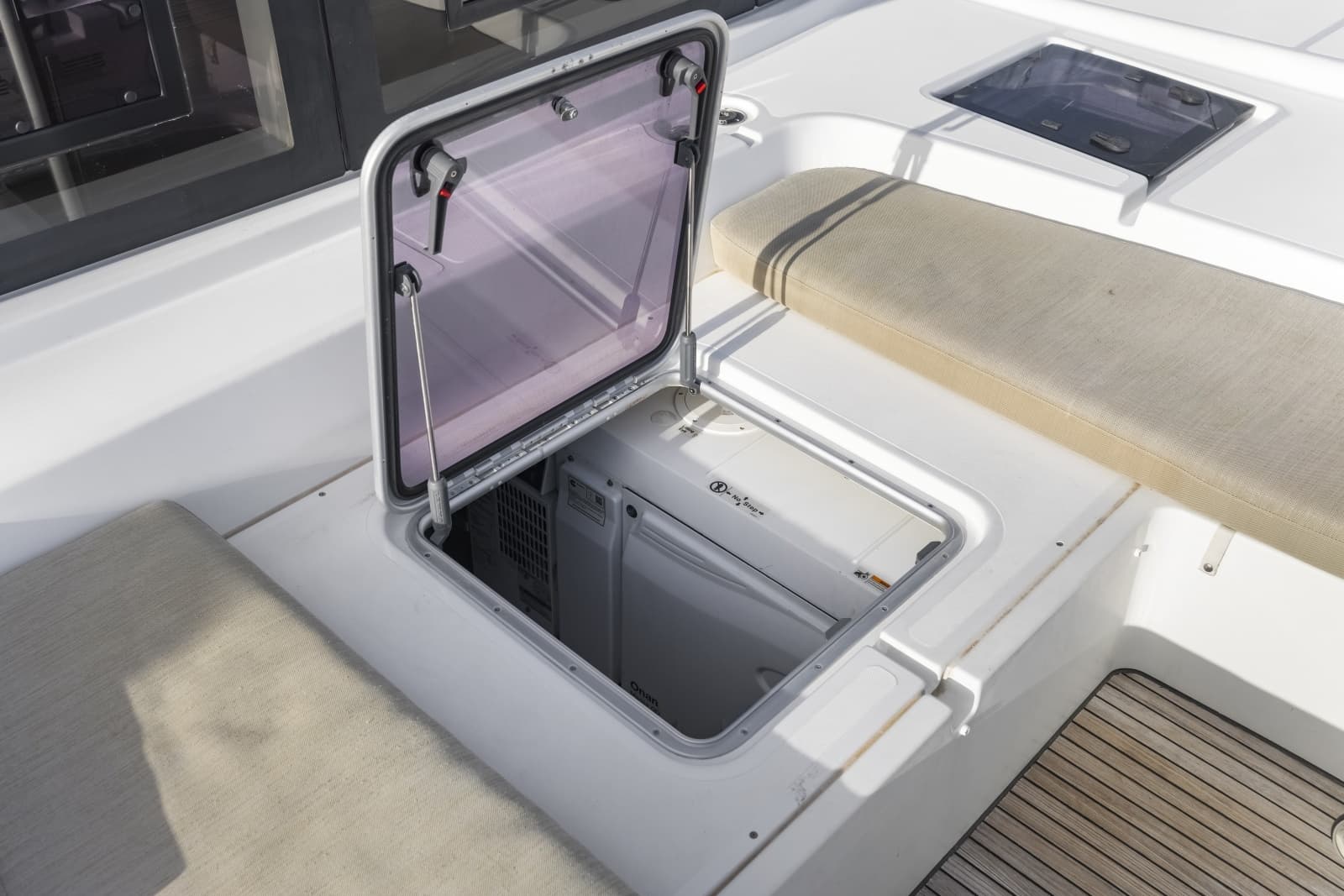 2022 Lagoon 52F - Photo 19