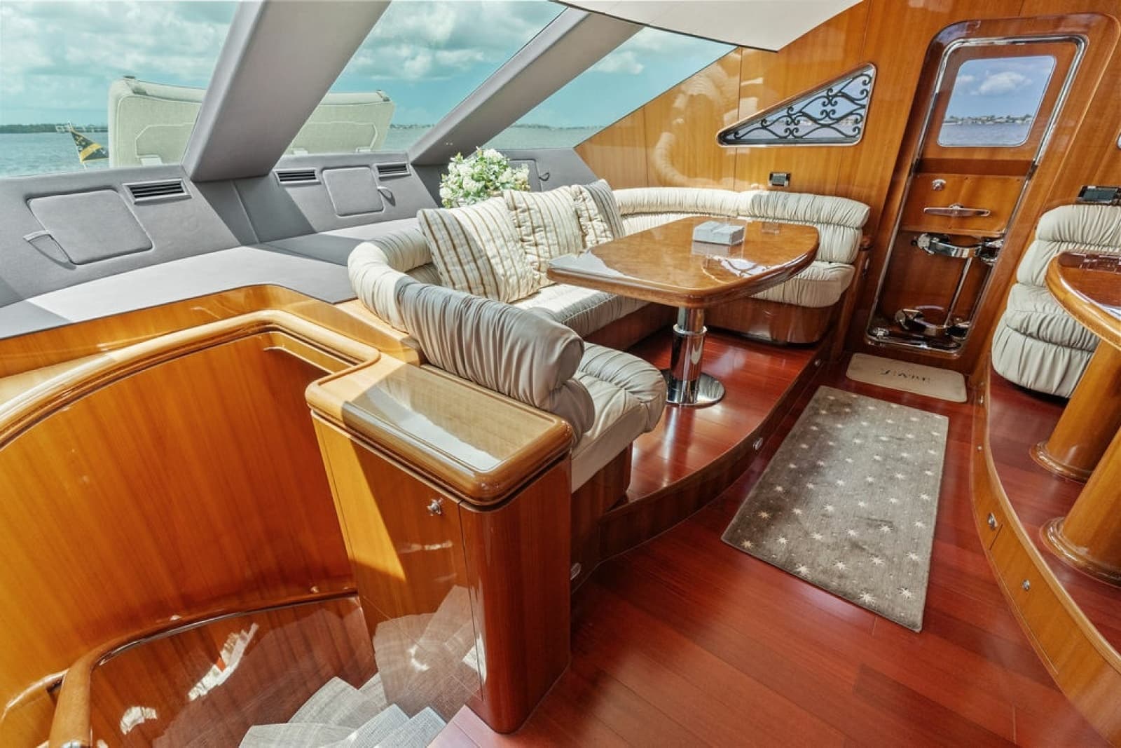 2005 Horizon 82 - Photo 38