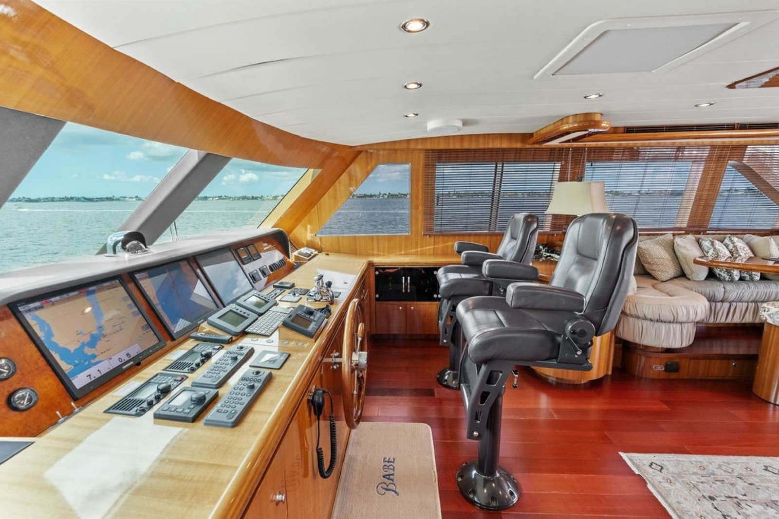 2005 Horizon 82 - Photo 42