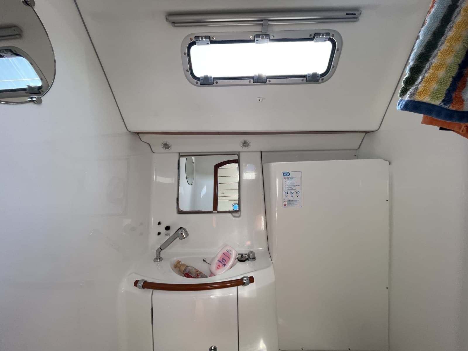 2007 Beneteau Oceanis 393 - Photo 8