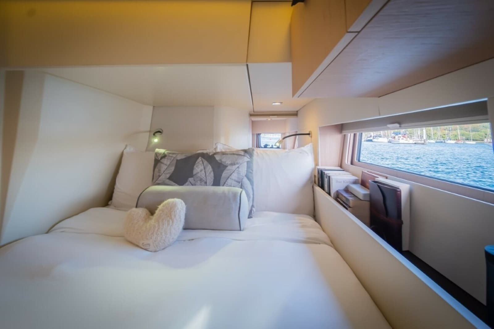 2020 Beneteau Oceanis Yacht 62 - Photo 44