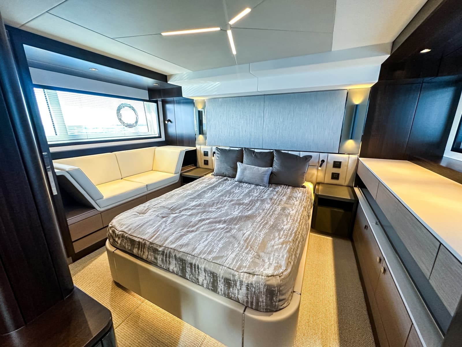 2024 Sunseeker 55 Manhattan - Photo 53