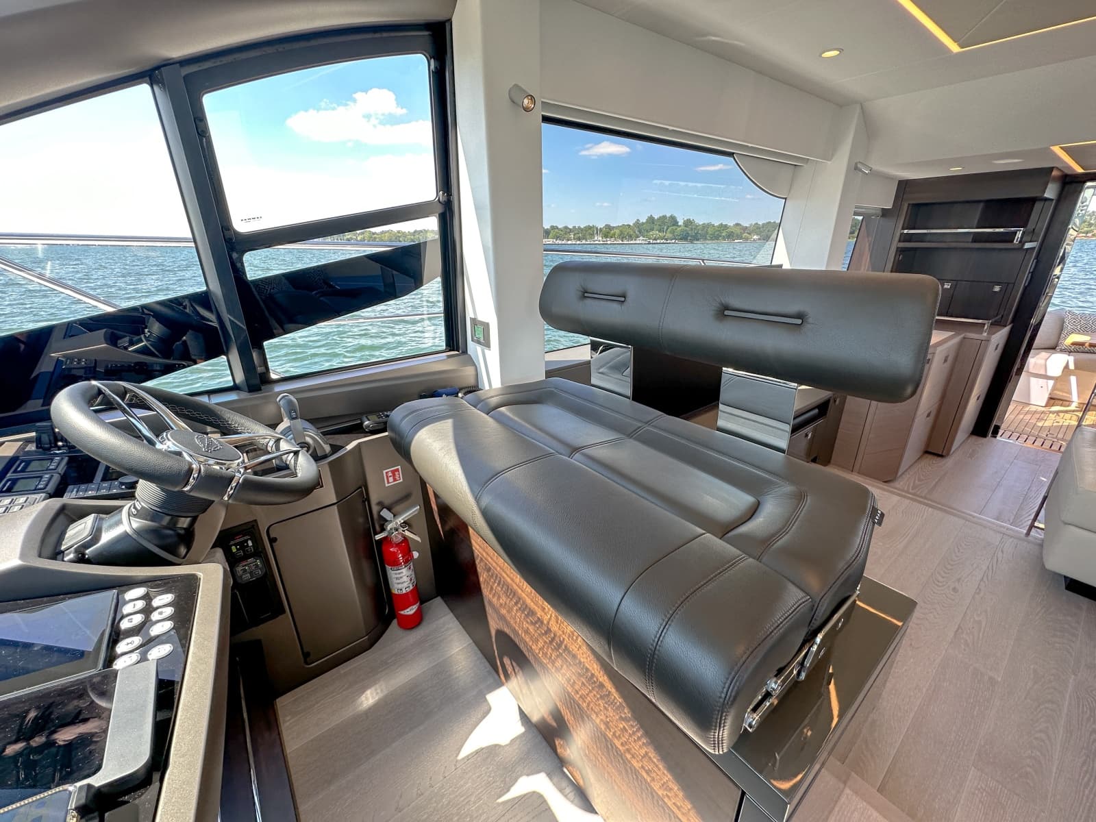 2024 Sunseeker 55 Manhattan - Photo 51