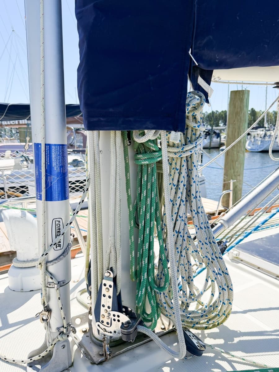 1998 Pacific Seacraft 37 - Photo 15