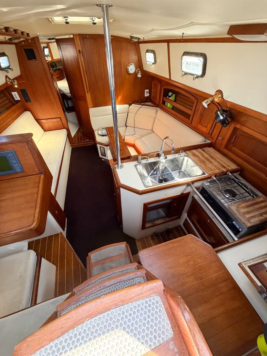 1998 Pacific Seacraft 37 - Photo 28