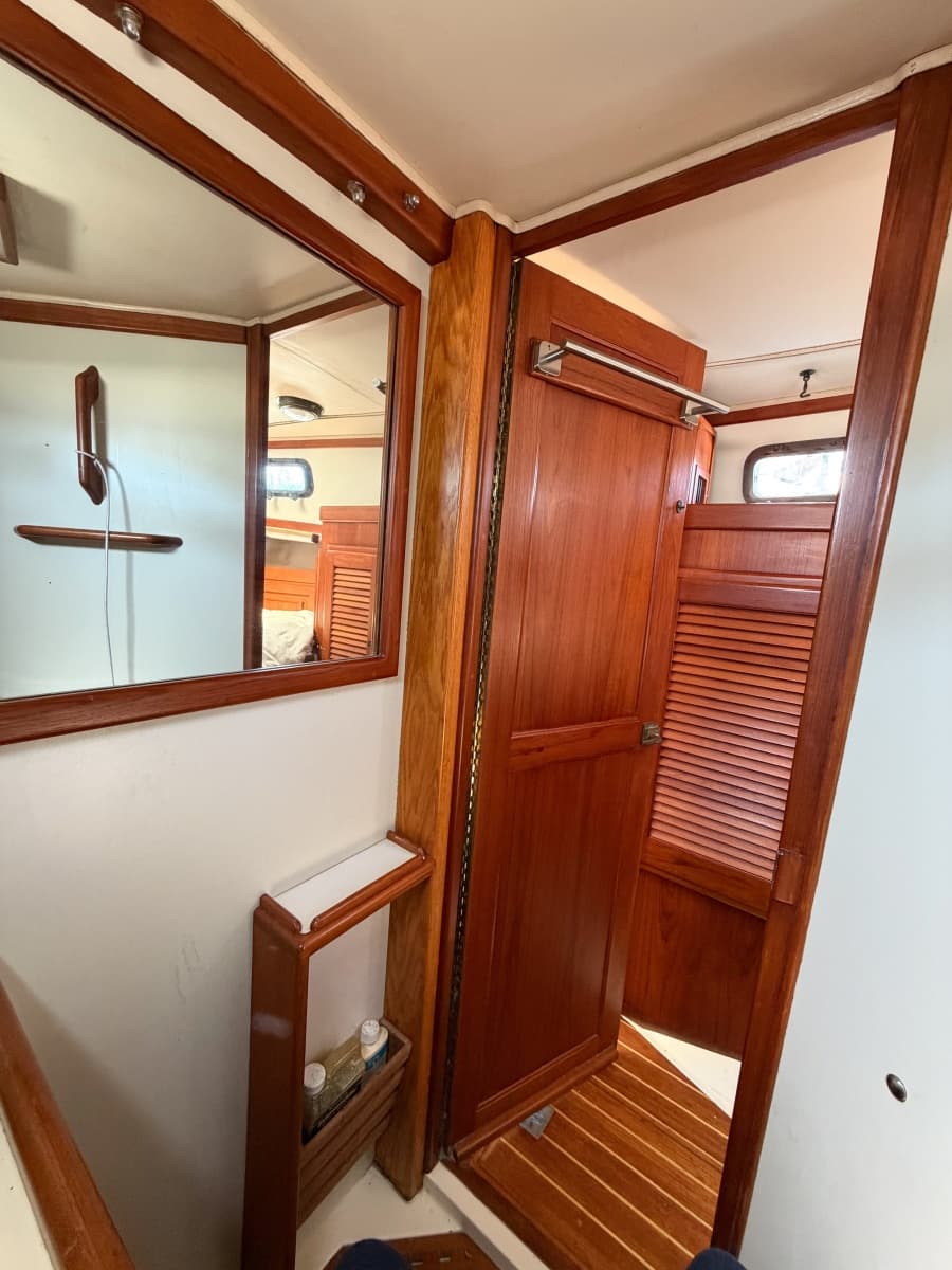 1998 Pacific Seacraft 37 - Photo 52