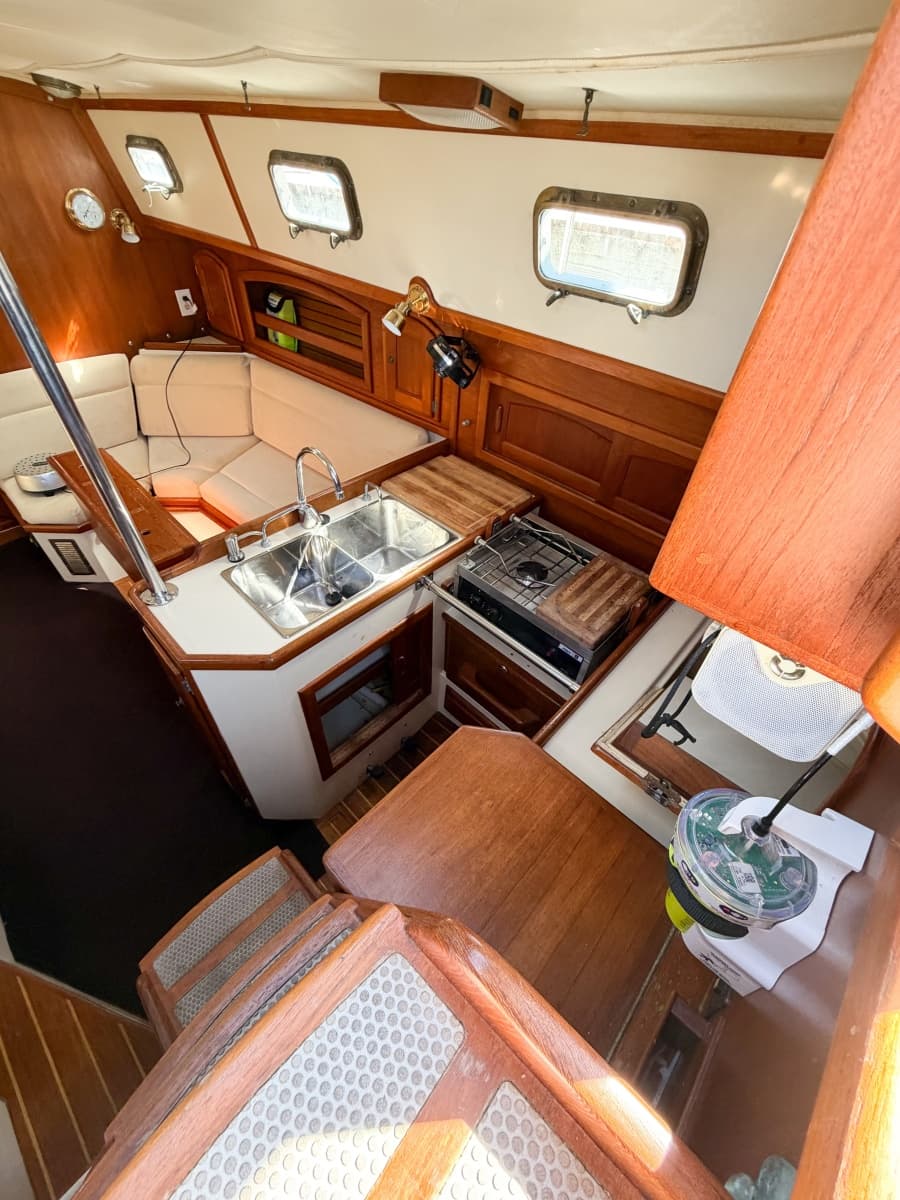 1998 Pacific Seacraft 37 - Photo 29