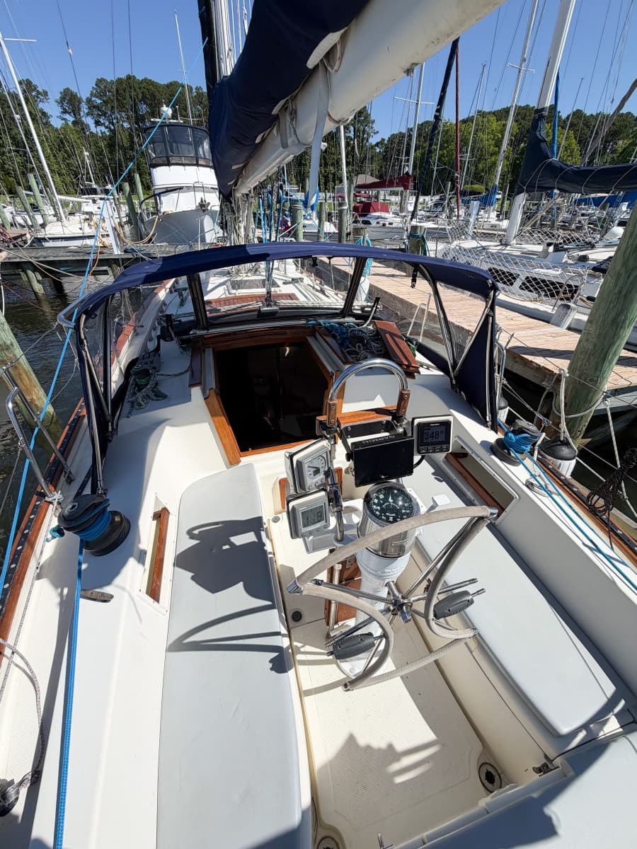 1998 Pacific Seacraft 37 - Photo 59