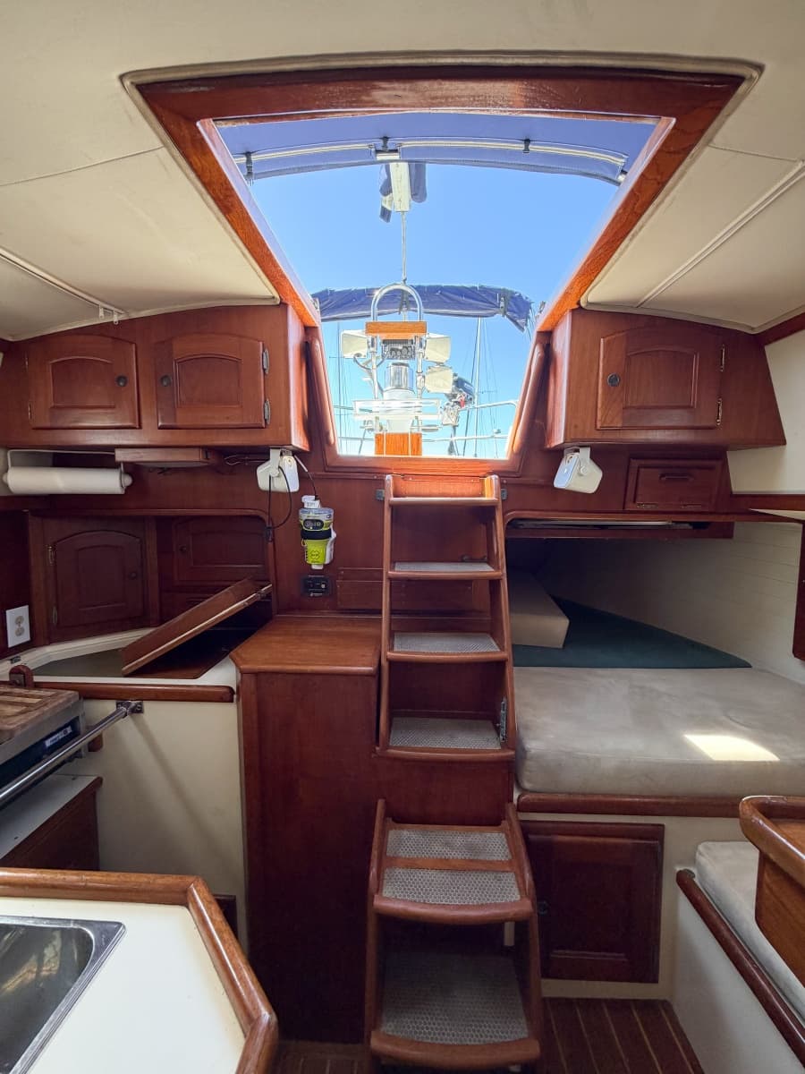 1998 Pacific Seacraft 37 - Photo 36