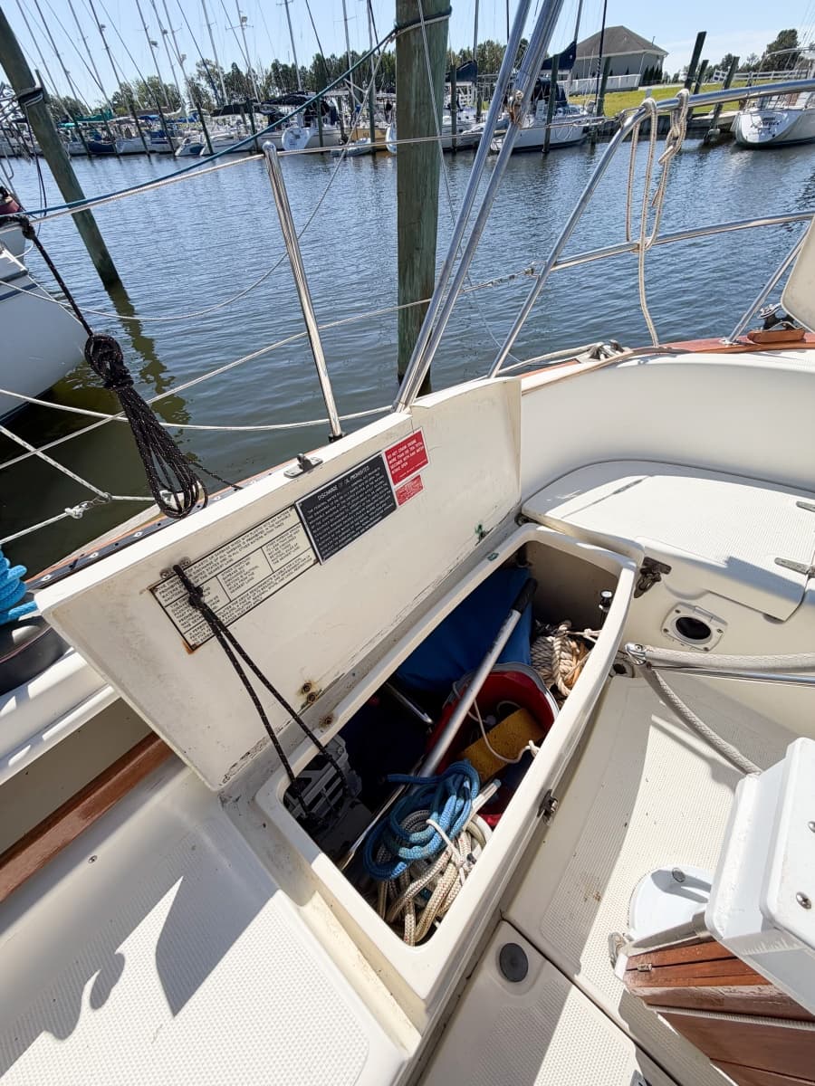 1998 Pacific Seacraft 37 - Photo 68