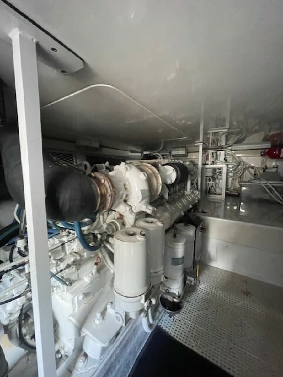 2003 Post Sportfish - Photo 45