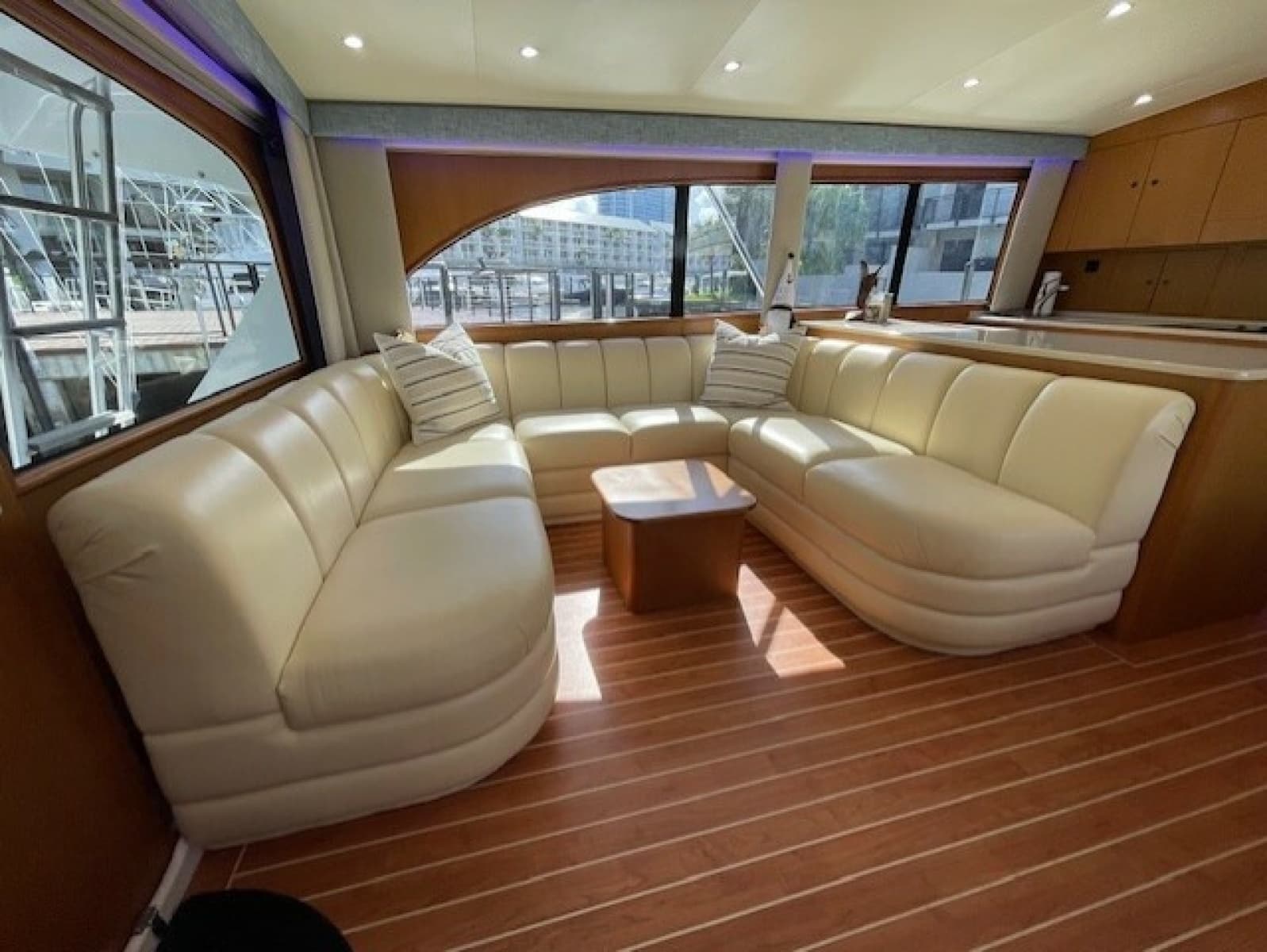 2003 Post Sportfish - Photo 37
