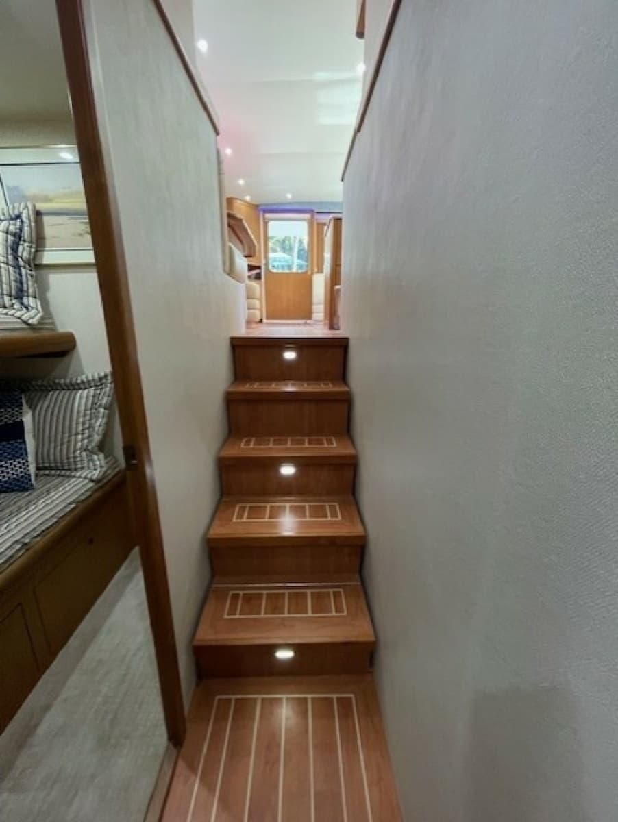 2003 Post Sportfish - Photo 32