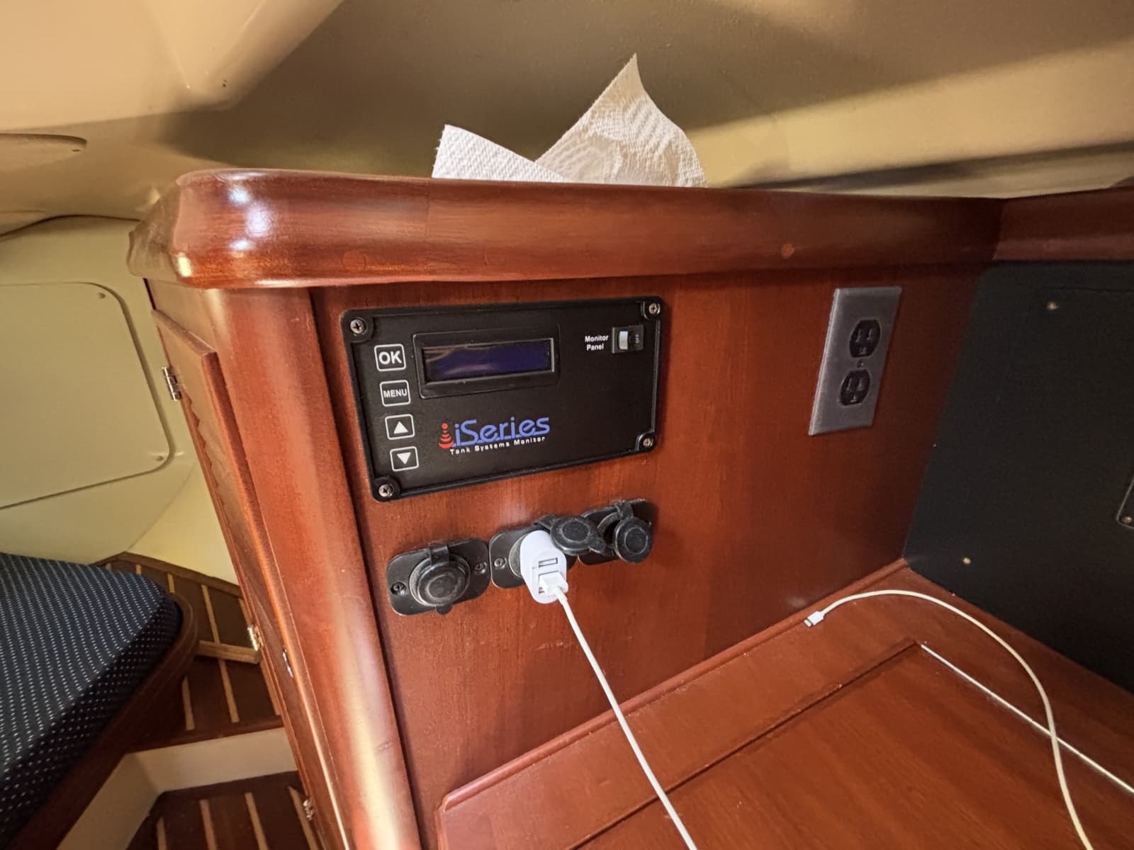 2015 Island Packet  - Photo 27