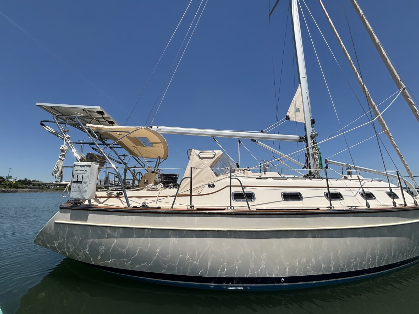 2015 Island Packet  - Photo 7