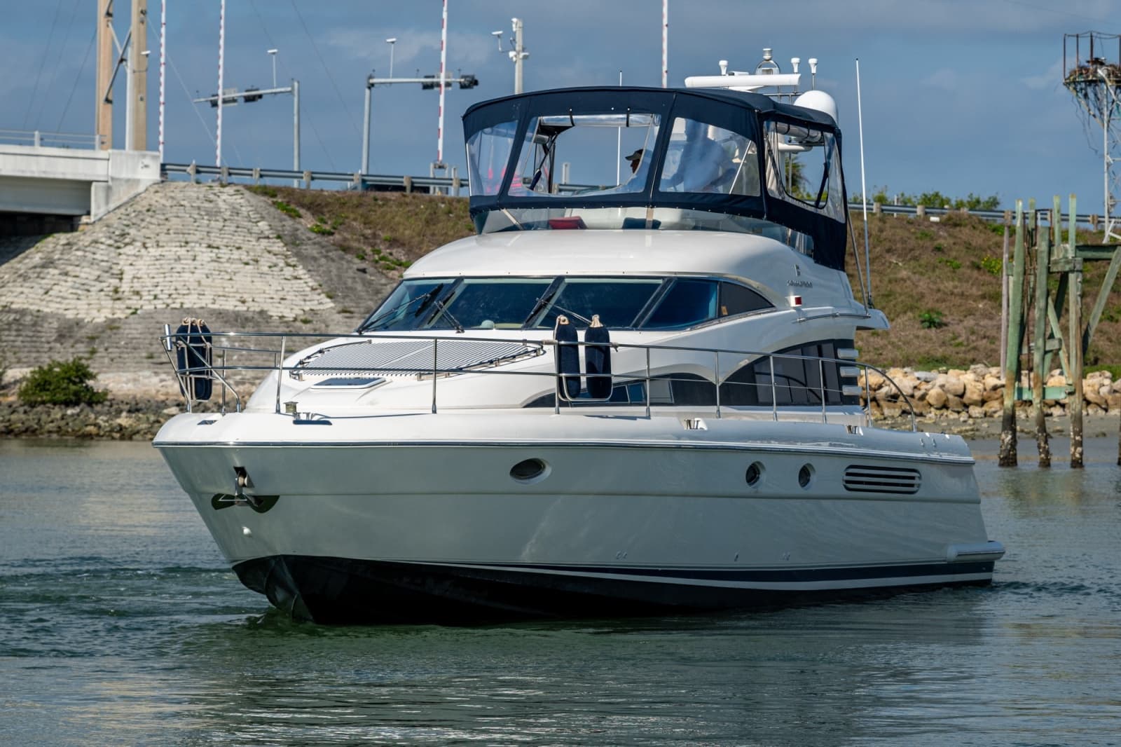 2000 Fairline Squadron 52 - Photo 6