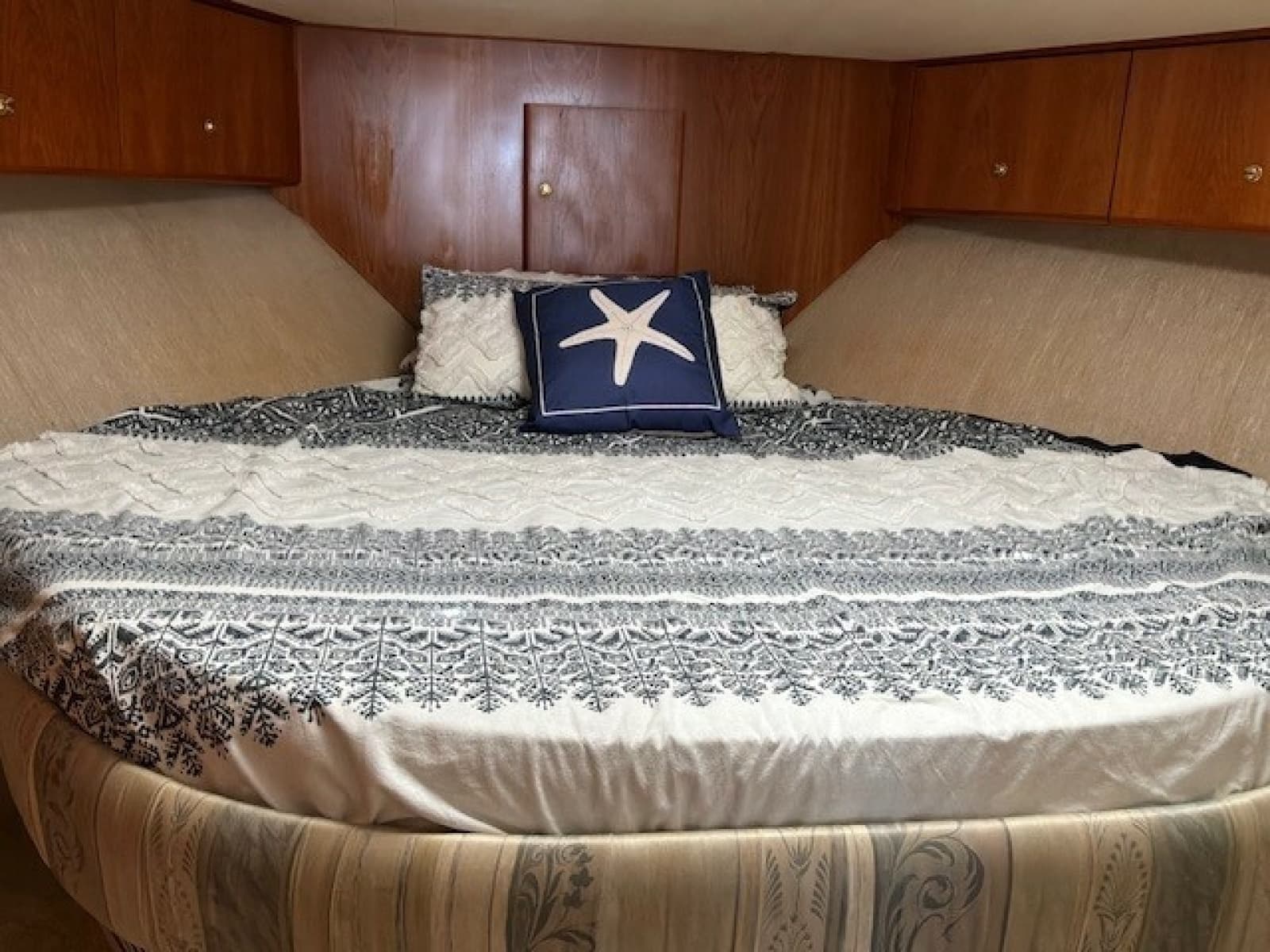 2000 Silverton 41 Convertible - Photo 14