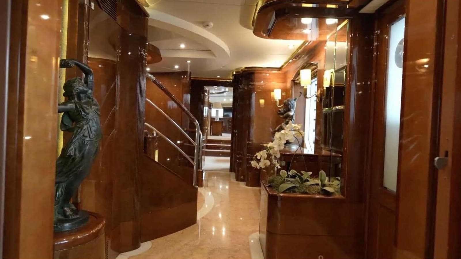 2004 Benetti Vision - Photo 20