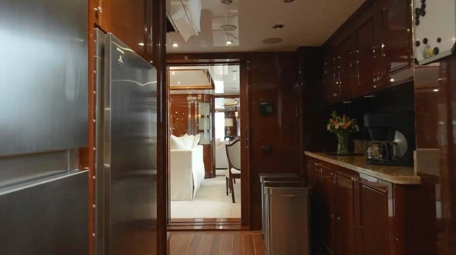 2004 Benetti Vision - Photo 15