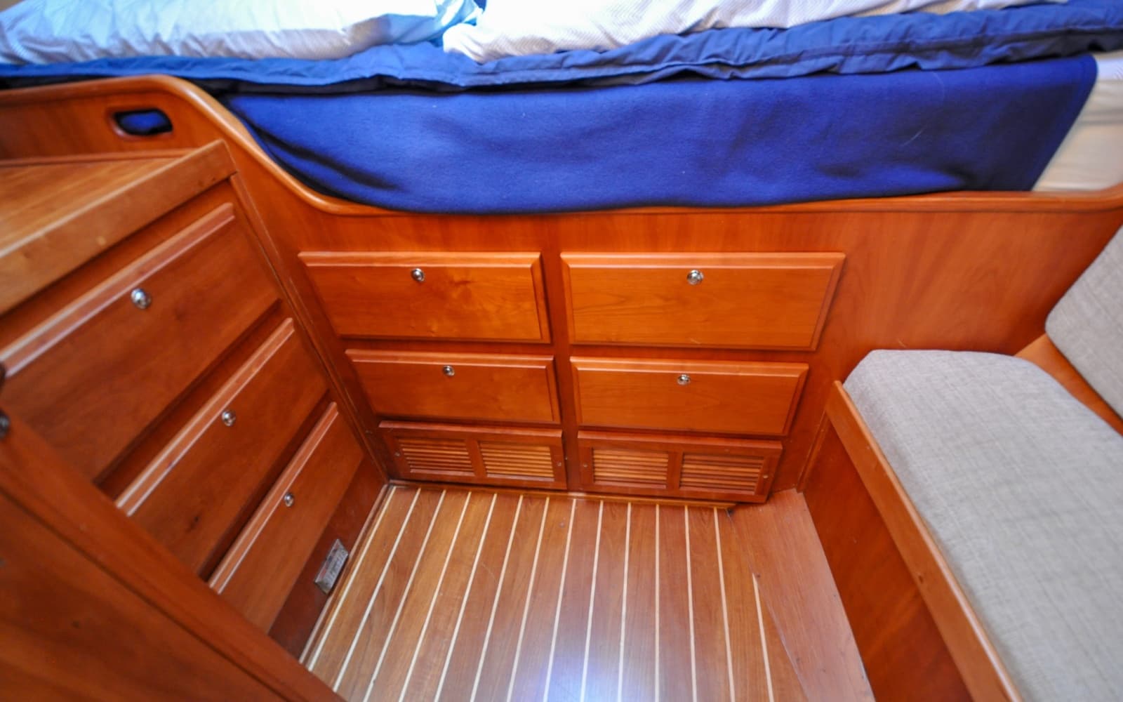 2004 Sabre 426 - Photo 66
