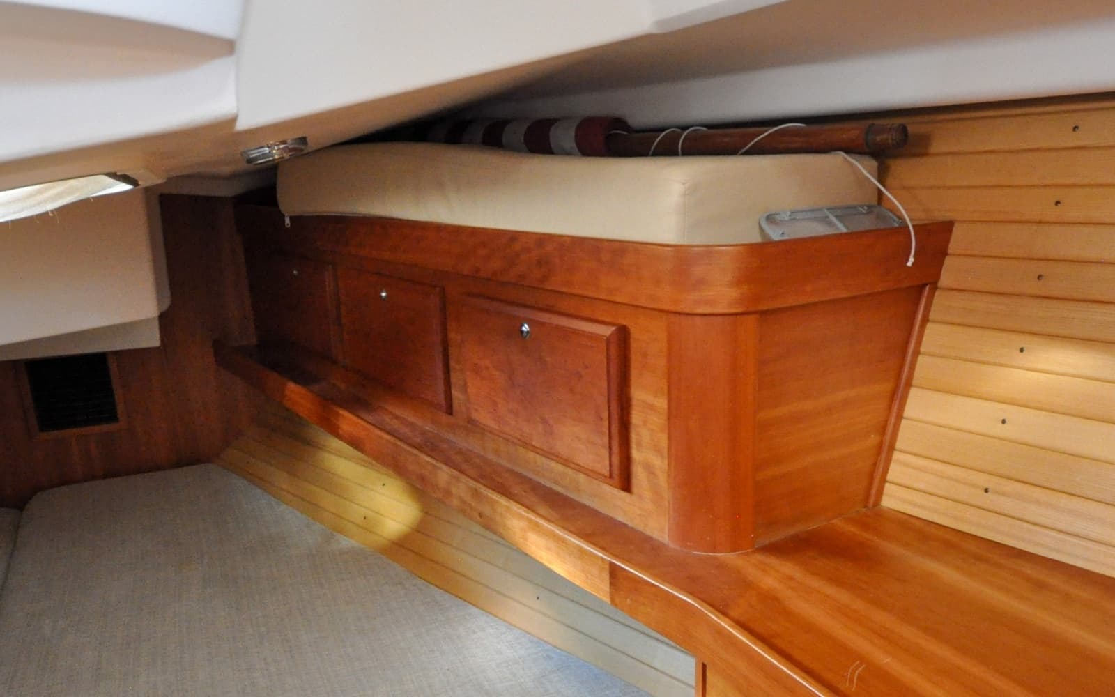 2004 Sabre 426 - Photo 105
