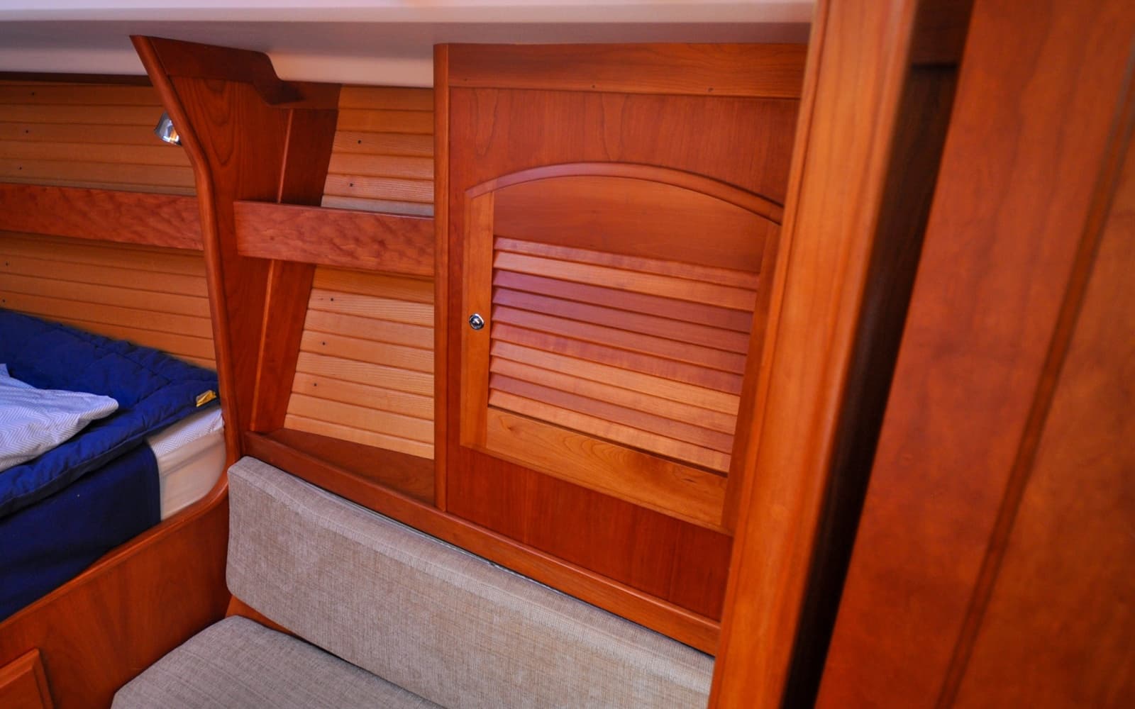 2004 Sabre 426 - Photo 68