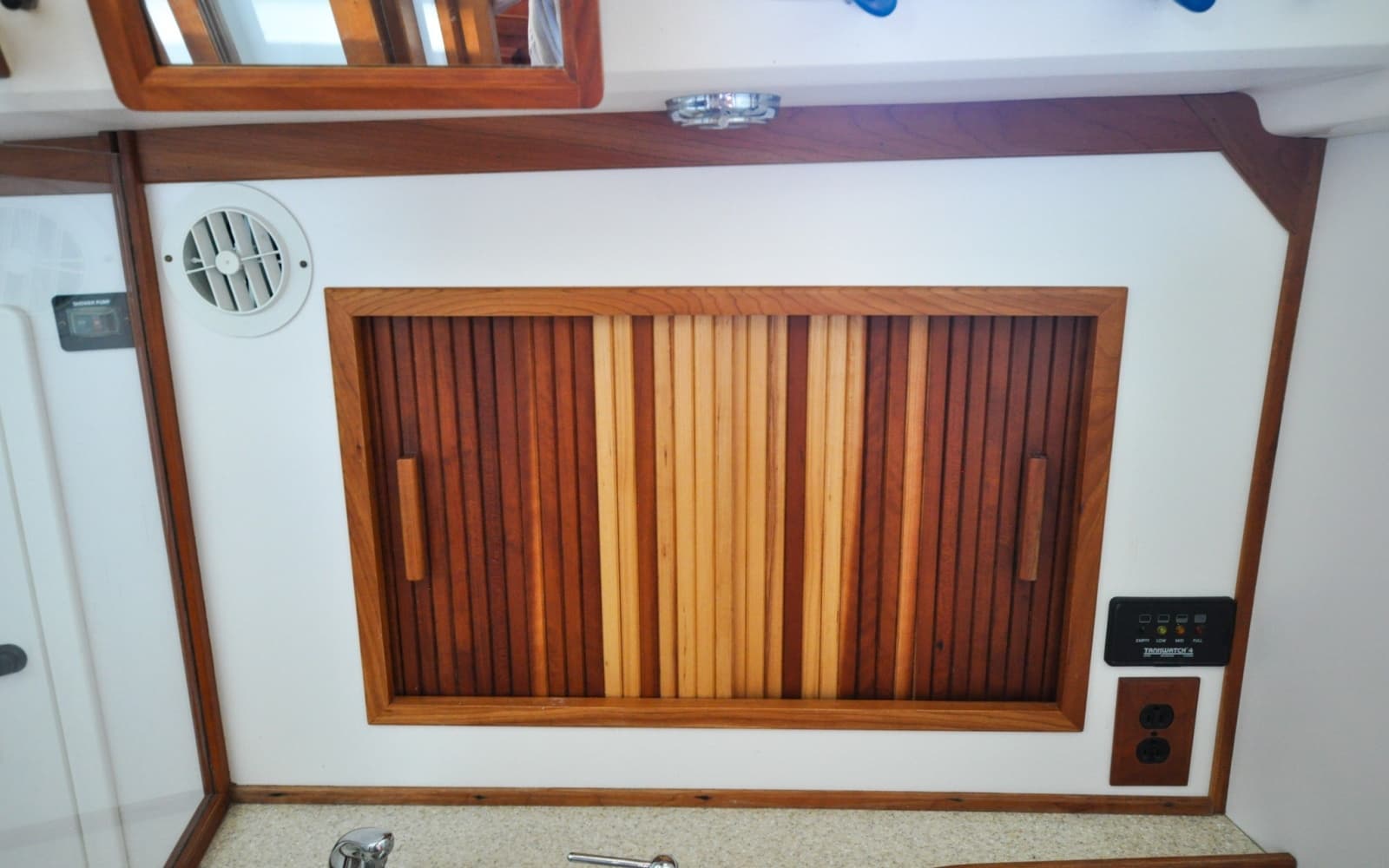 2004 Sabre 426 - Photo 78