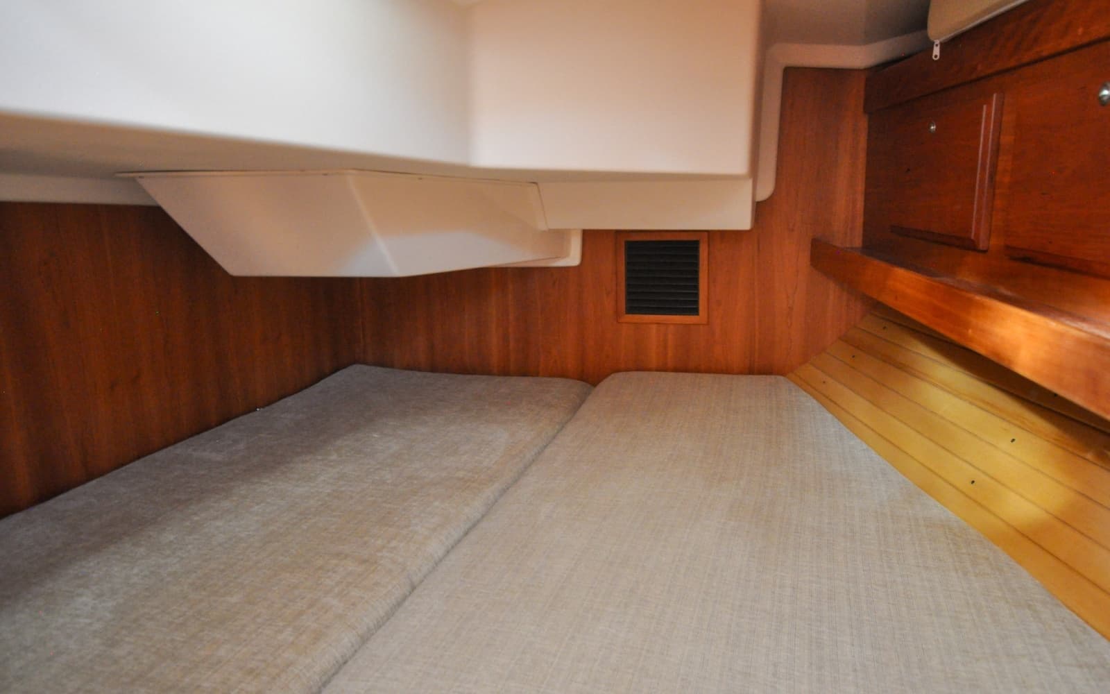 2004 Sabre 426 - Photo 106